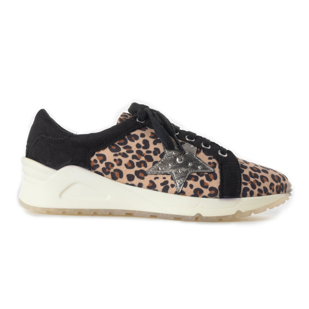 Titbit Sneakers