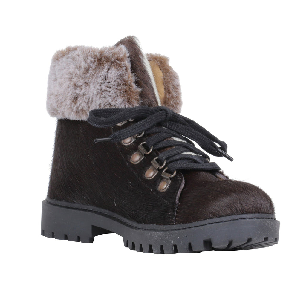 Turbulent Boots
