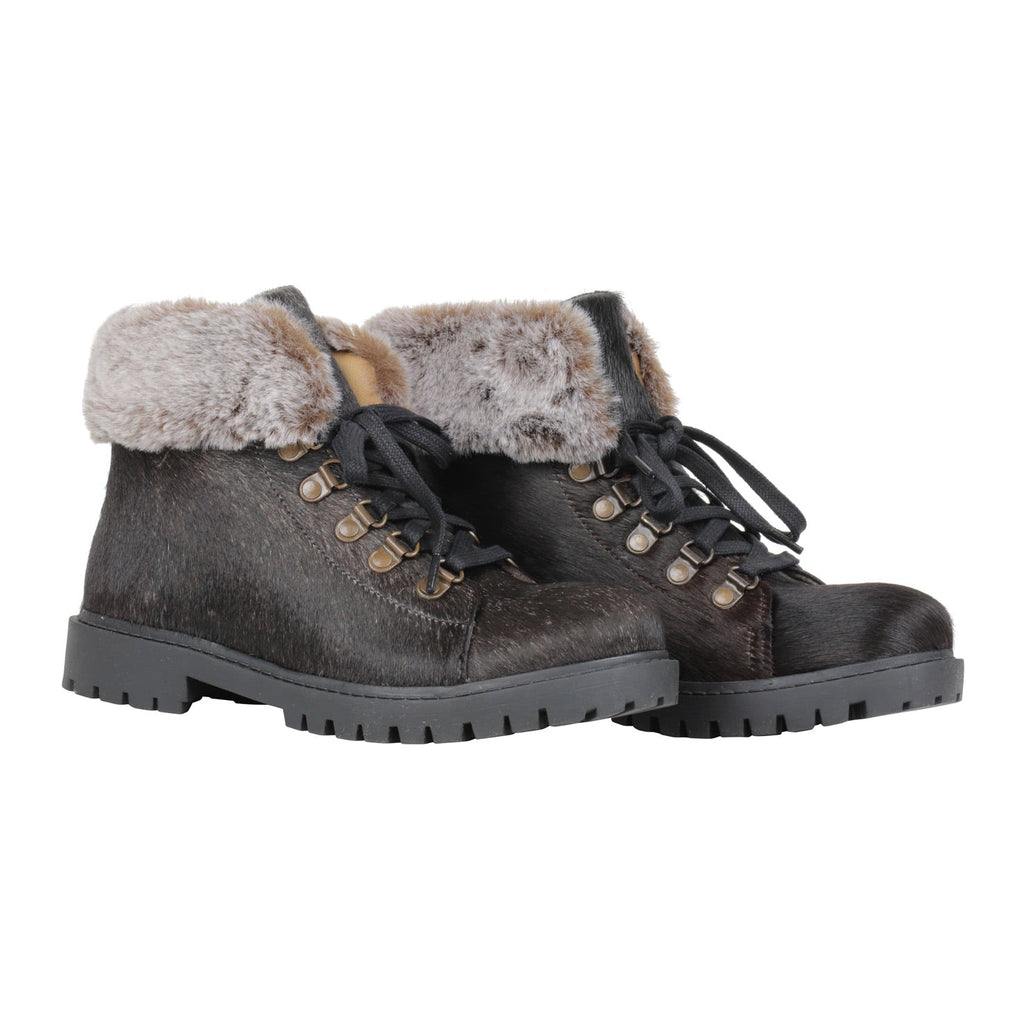 Turbulent Boots