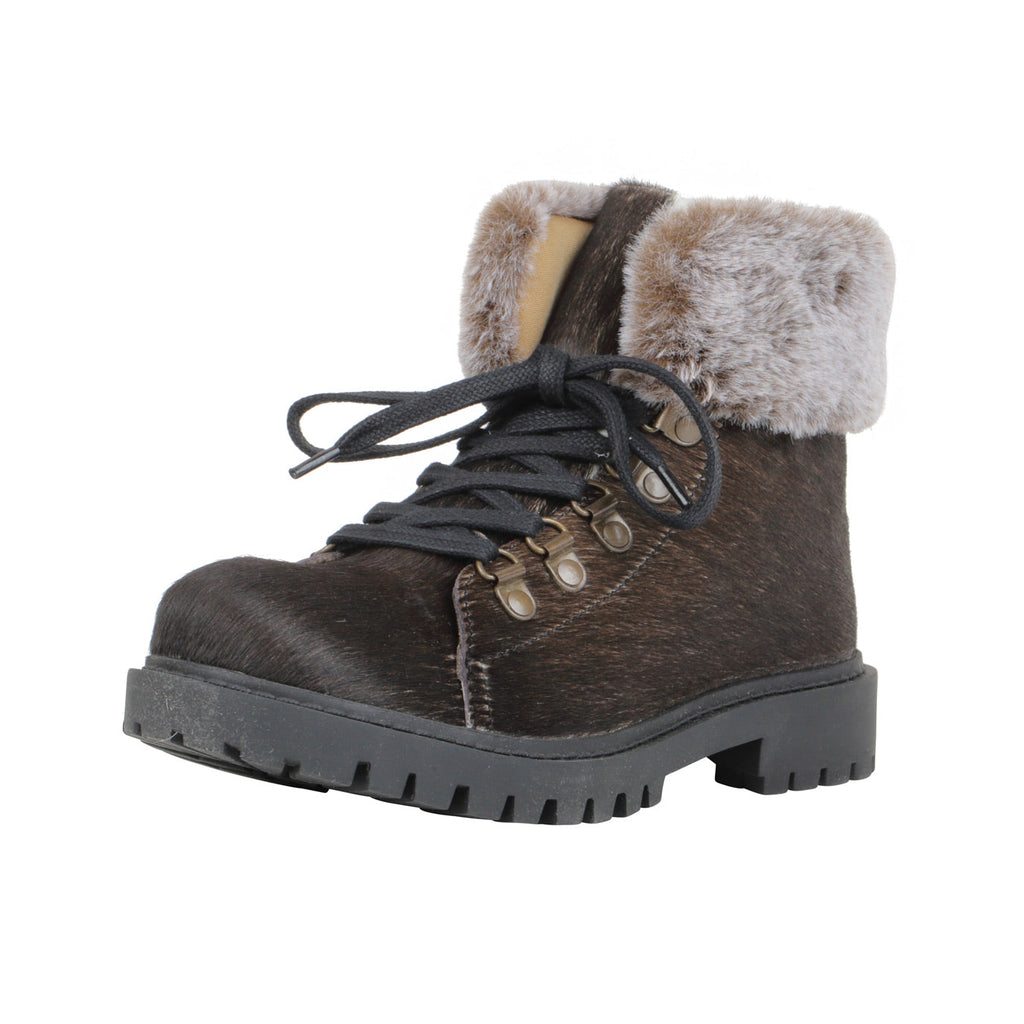 Turbulent Boots