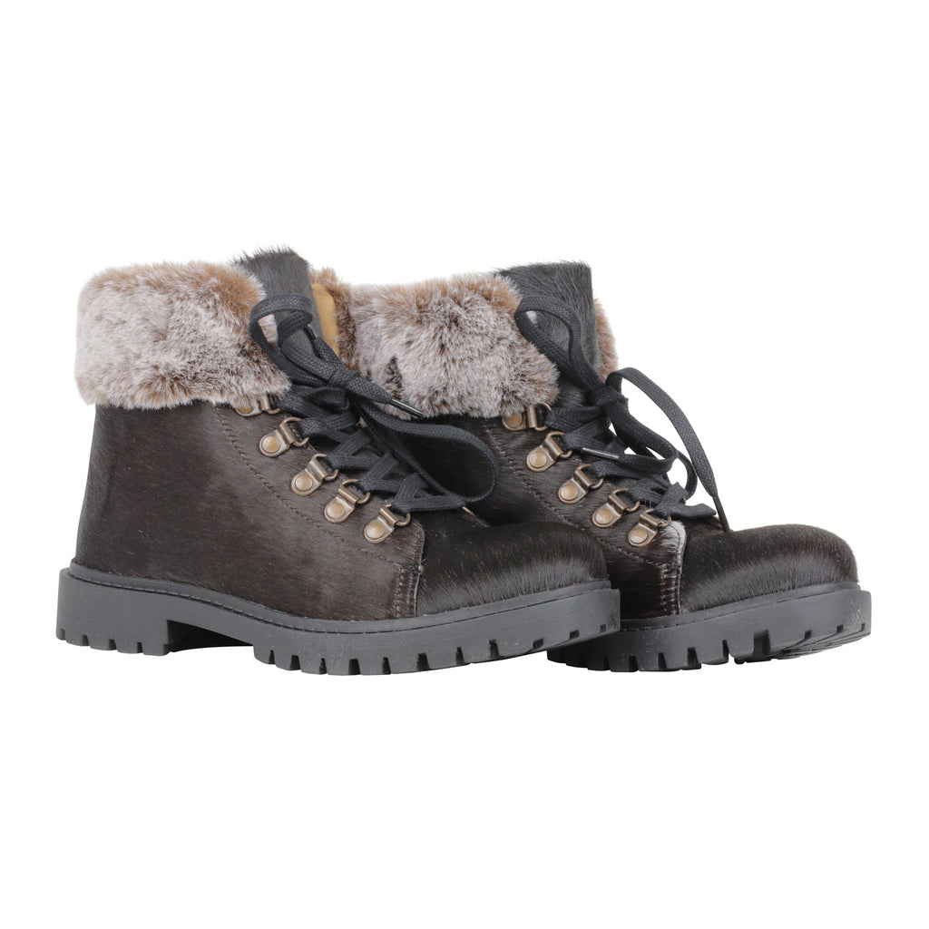 Turbulent Boots