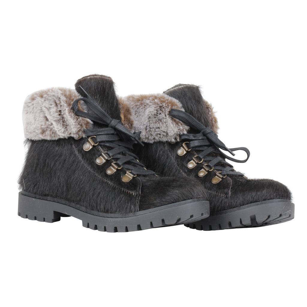 Turbulent Boots
