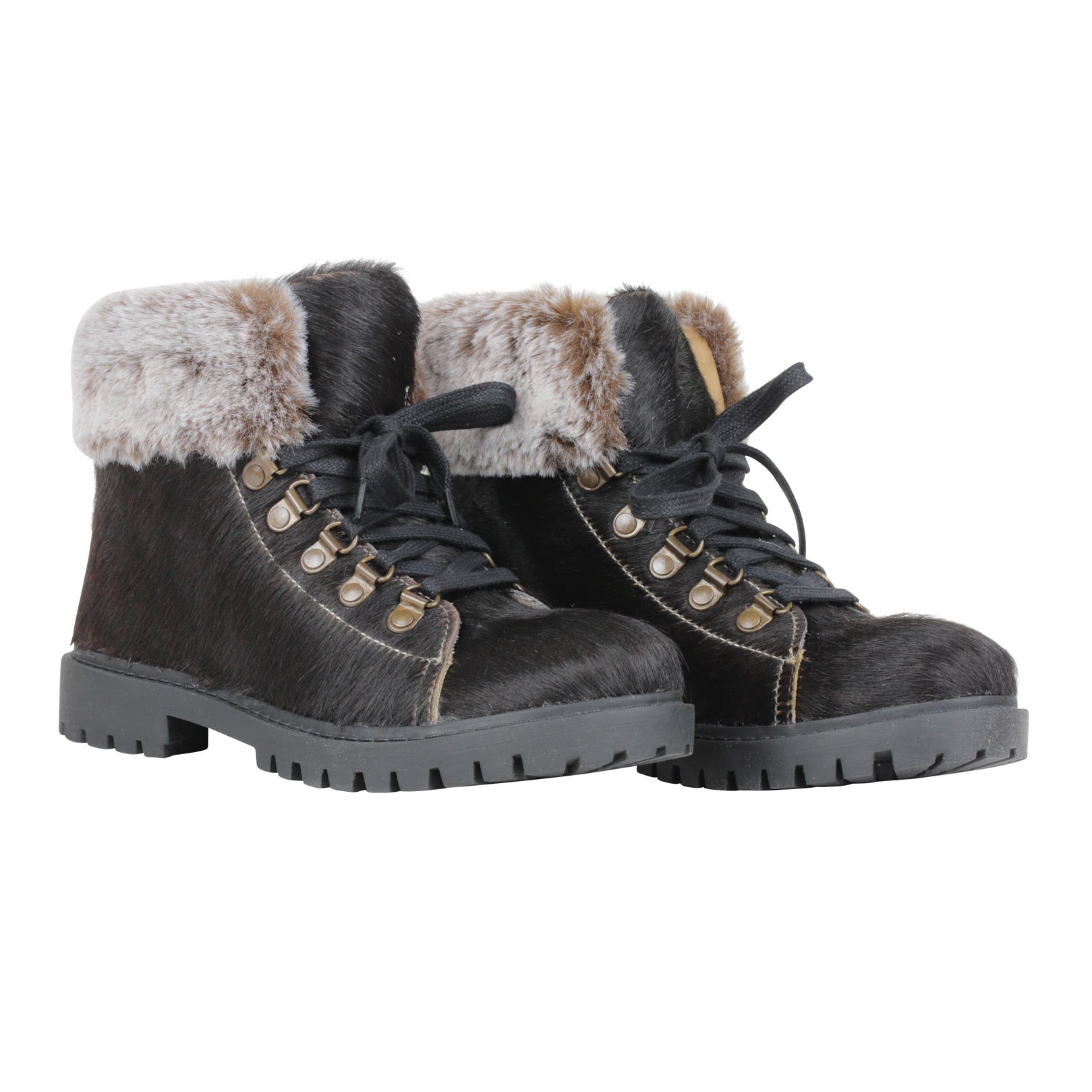 Turbulent Boots