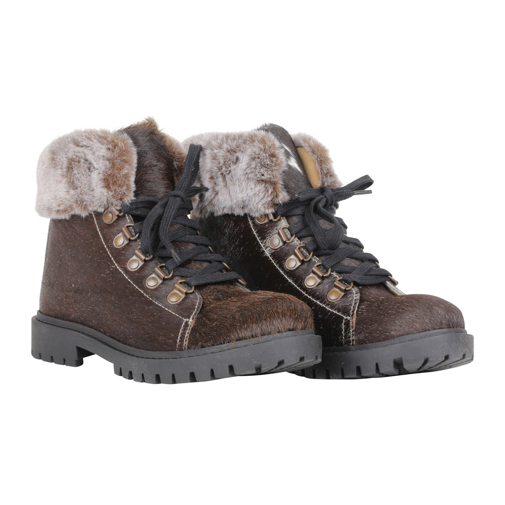 Turbulent Boots