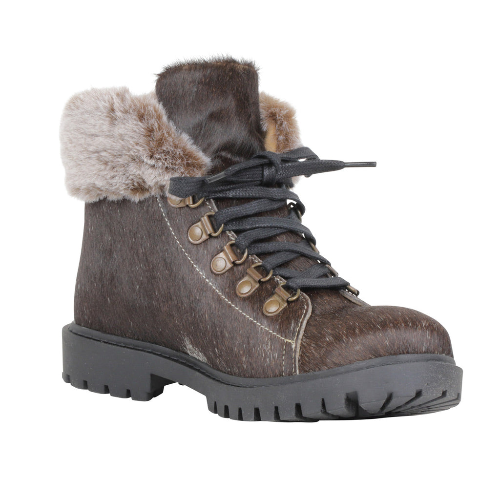 Turbulent Boots