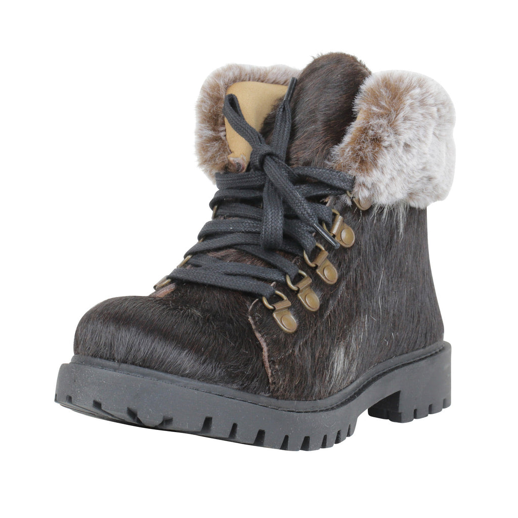 Turbulent Boots