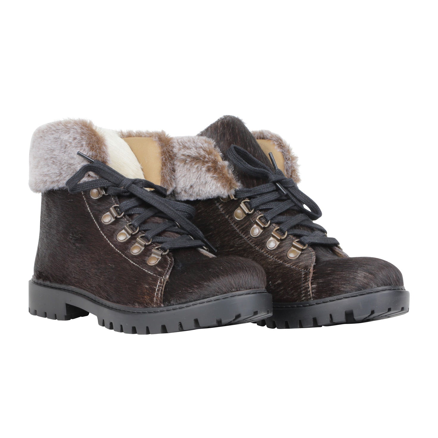 Turbulent Boots