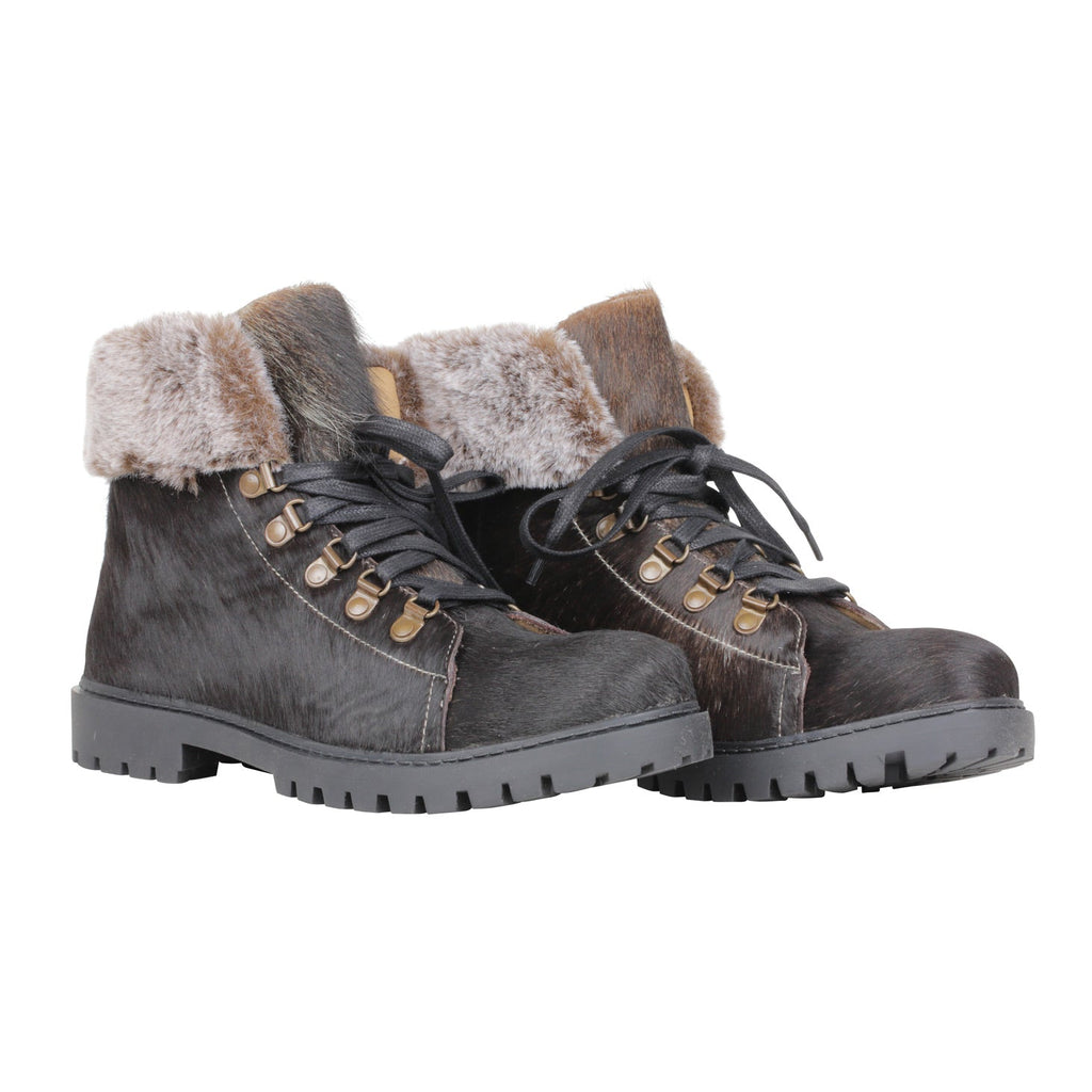 Turbulent Boots