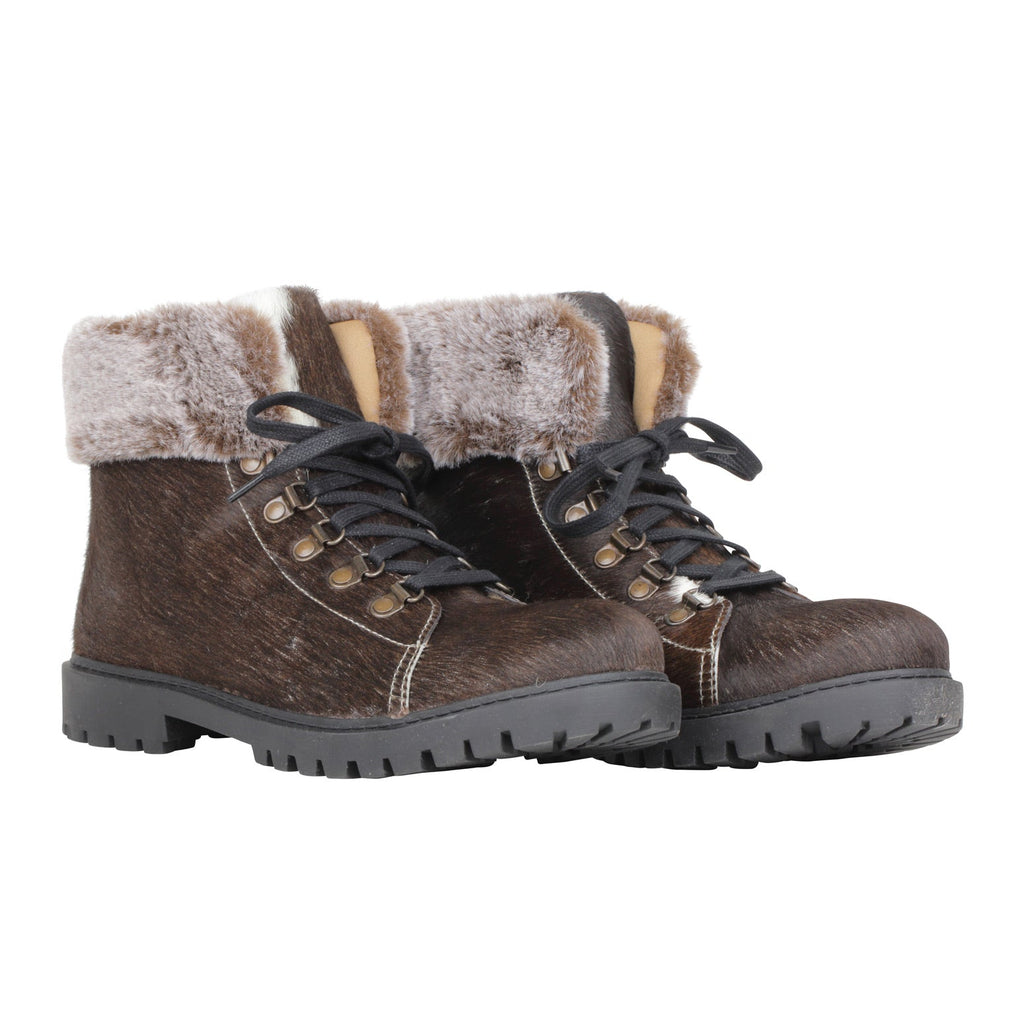 Turbulent Boots