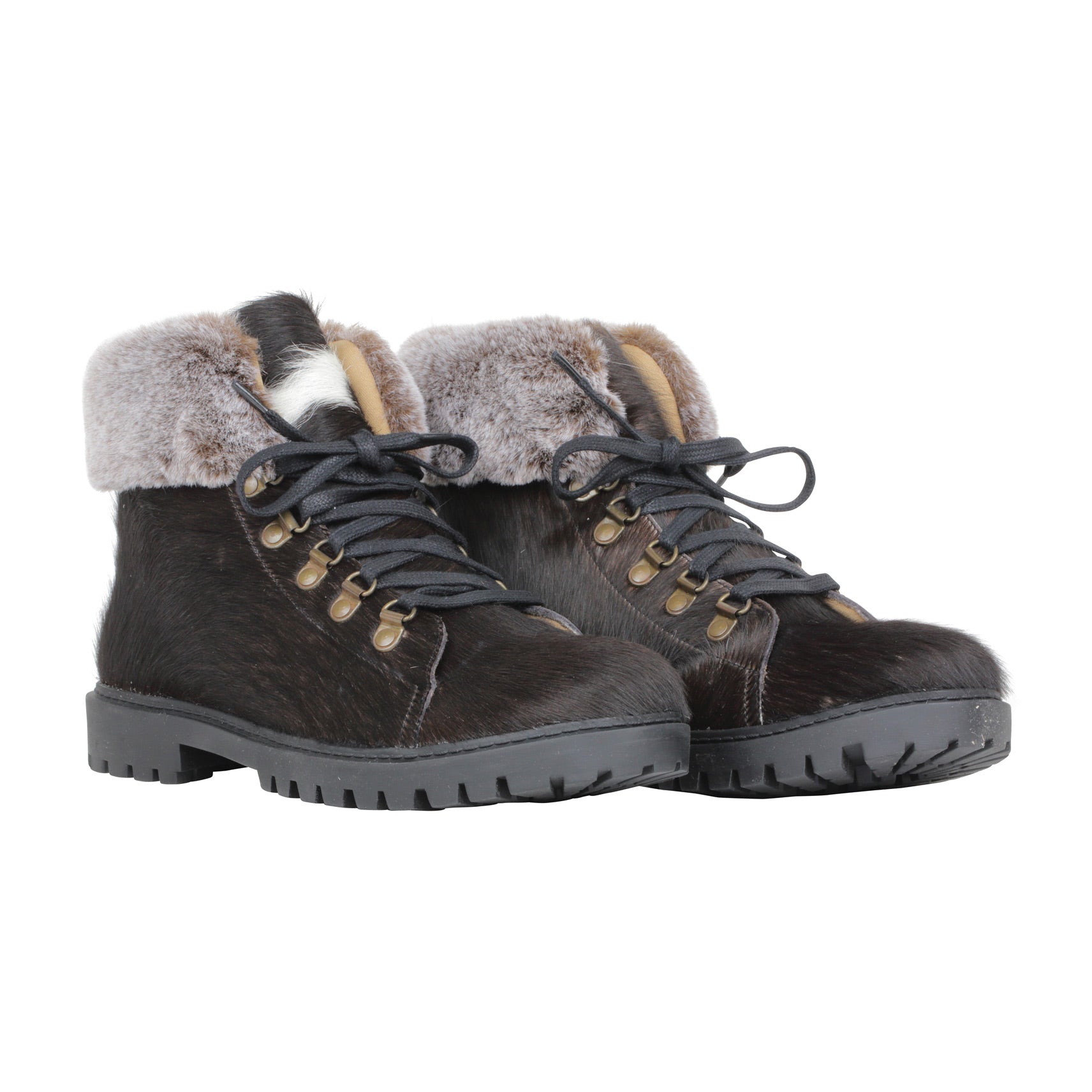 Turbulent Boots