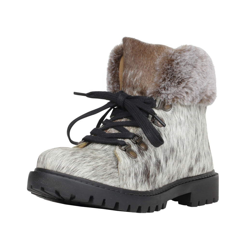 Turbulent Boots